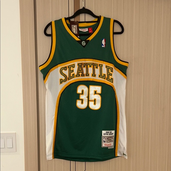 Men’s Kevin Durant Green Seattle SuperSonics 2007/8 Classic Jersey - Picture 1 of 4